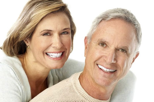 couple with facelift dentures What Are Facelift Dentures